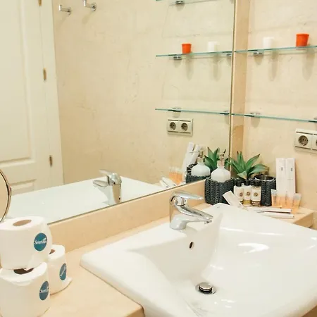 Appartamento Comfortable Duplex- 1bd 2bth- Dean Miranda *