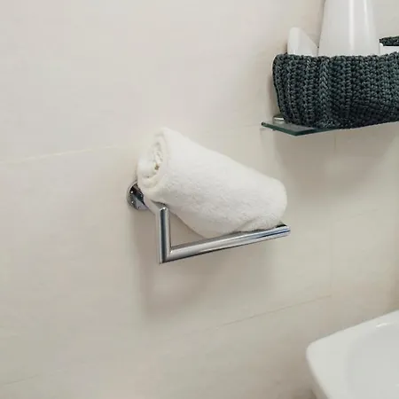 Appartamento Comfortable Duplex- 1bd 2bth- Dean Miranda *