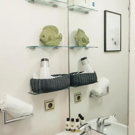 Apartman Comfortable Duplex- 1bd 2bth- Dean Miranda *