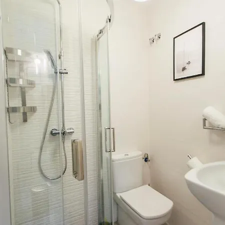 Exclusive Duplex- 1bd 1bth- Cathedral Of *
